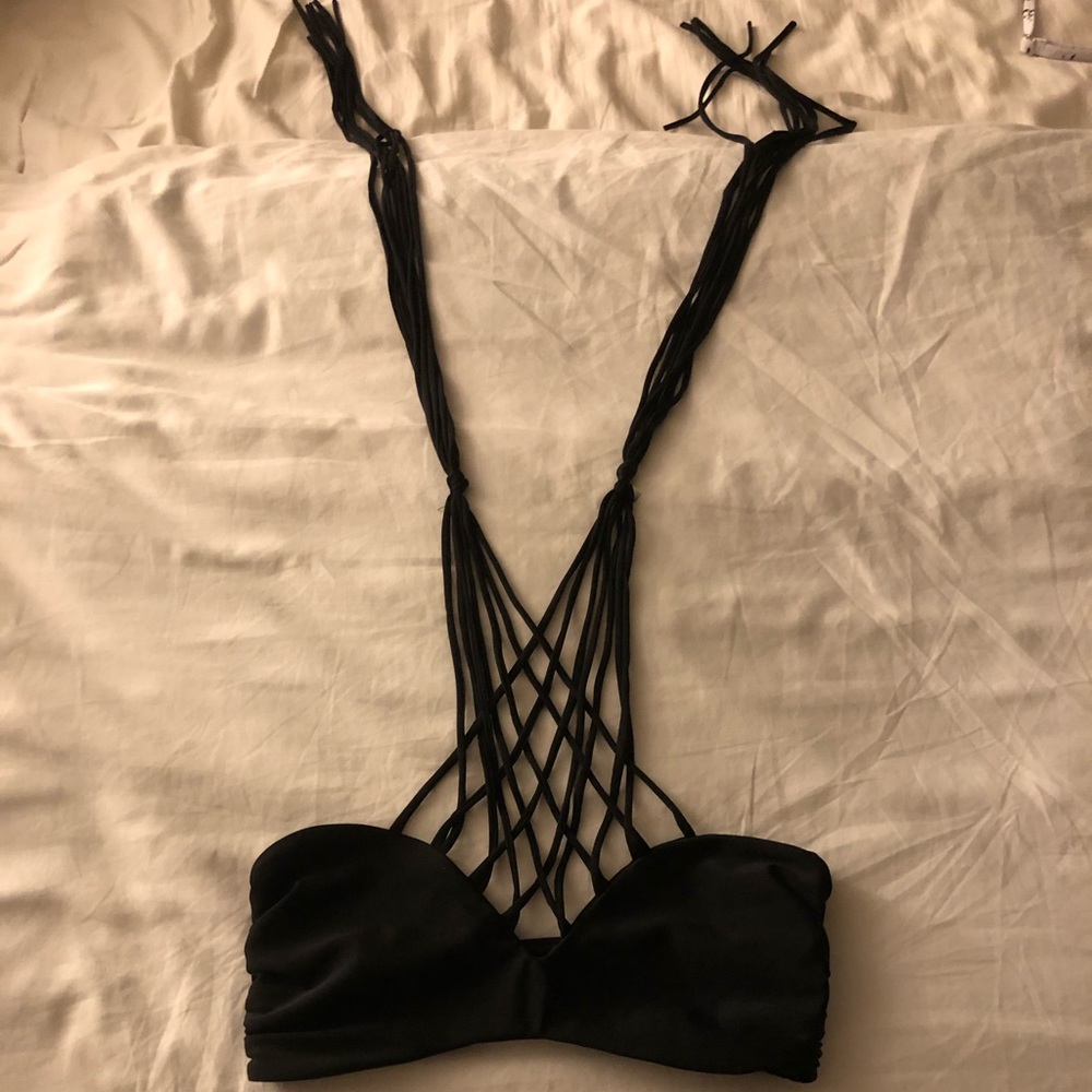 Bikini top